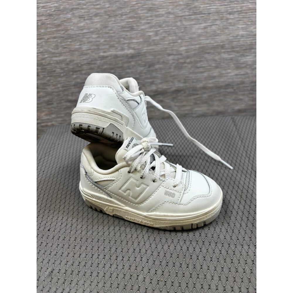 New Balance 550 Toddlers' Size 8 White Shoes Style# ISB550PB